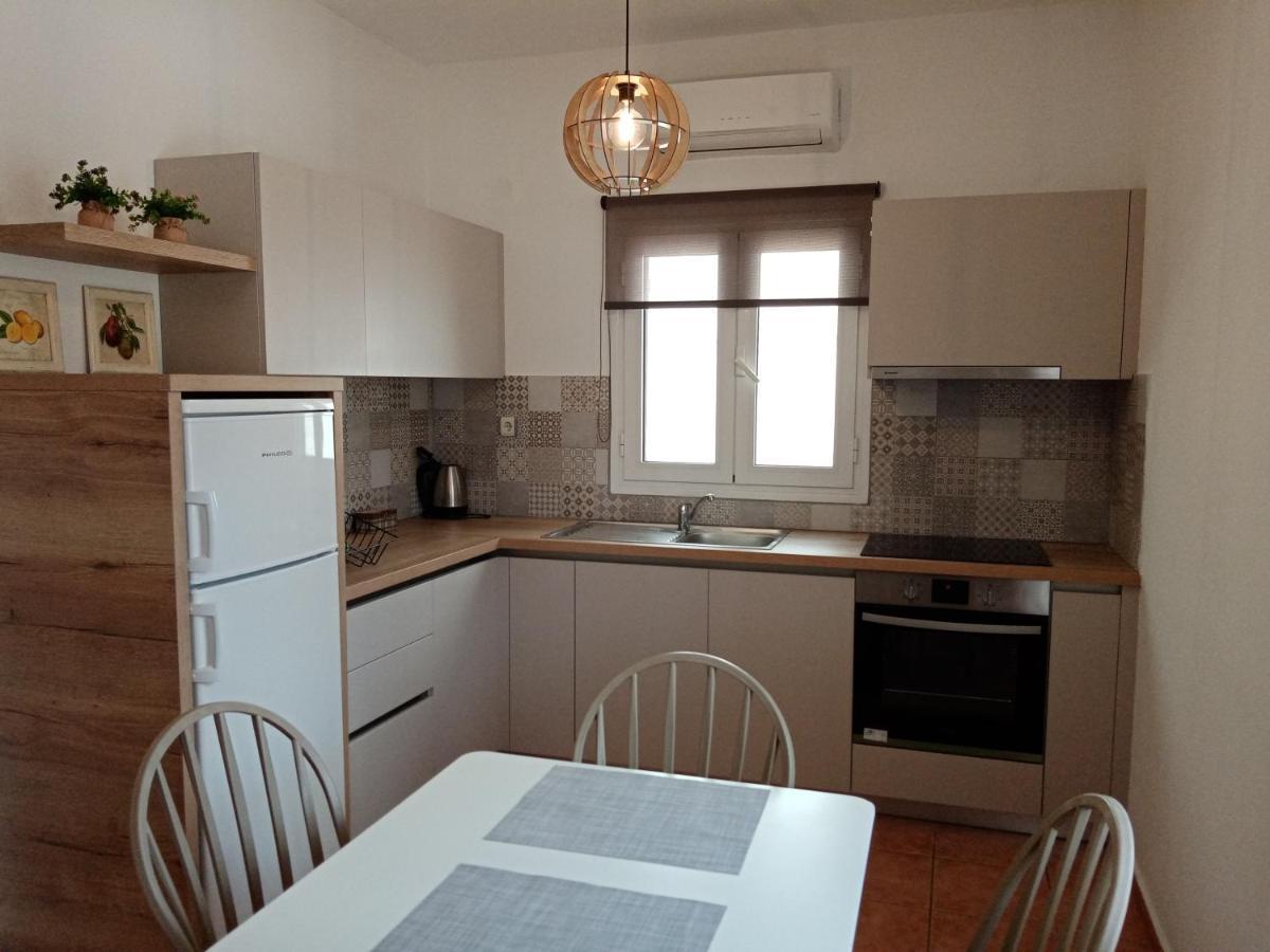 Sirines Apartments Палекастрон Экстерьер фото